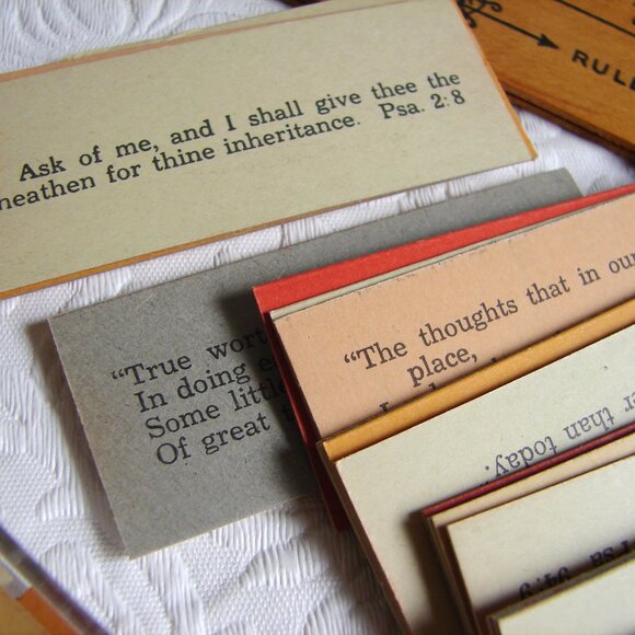 Vintage 'Bible Gems' Pack of 130 Cards / 260 Verses & Quotes in Clear Case - Picture 3 of 6